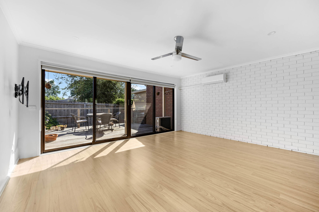2-bedroom unit at 3/25 Prince Street, Gisborne, VIC 3437, Macedon Ranges, Victoria