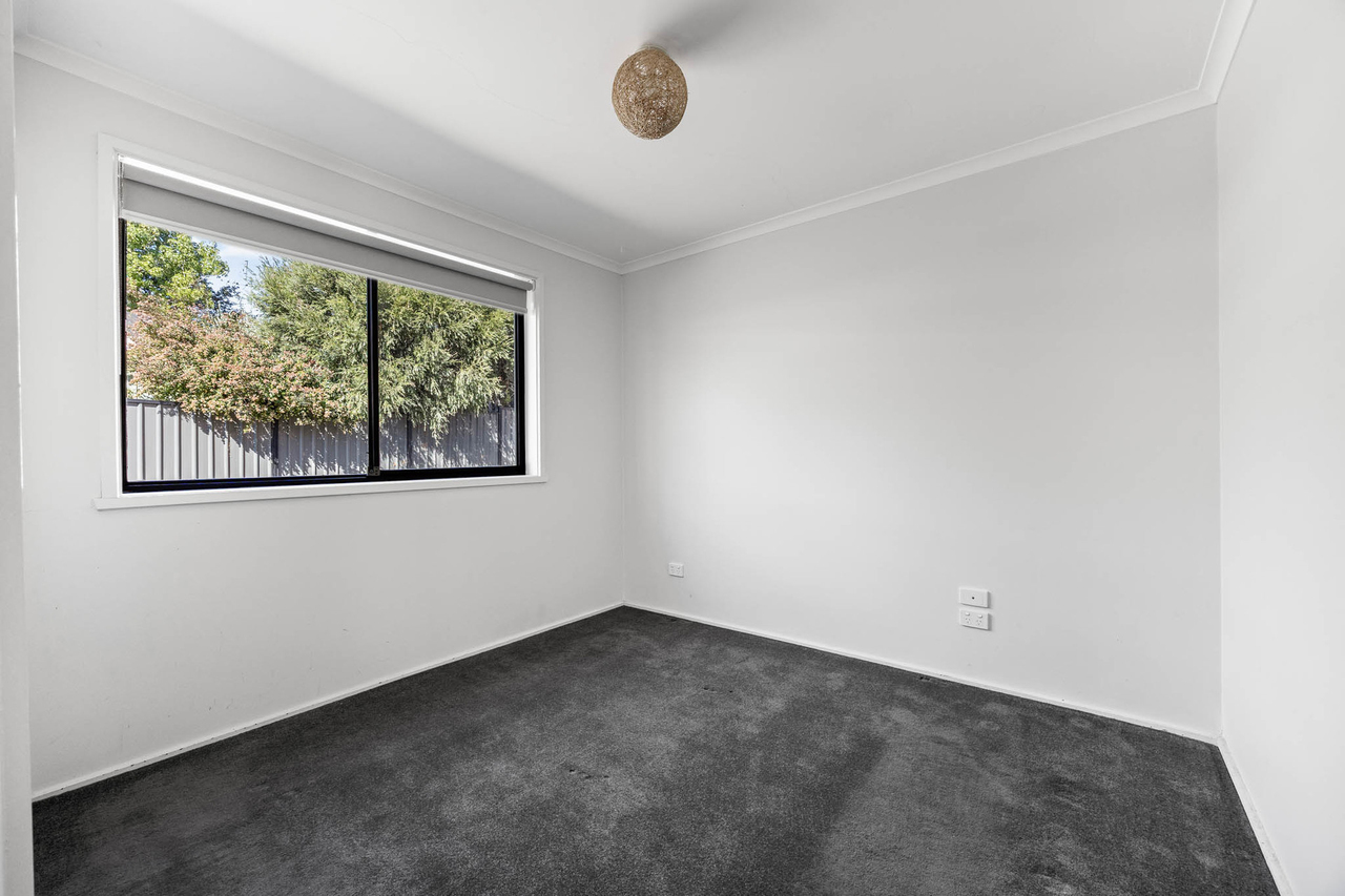 2-bedroom unit at 3/25 Prince Street, Gisborne, VIC 3437, Macedon Ranges, Victoria