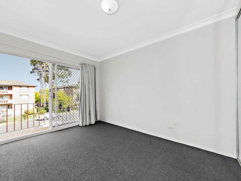 Photo - 3/25 Sheffield Street, Merrylands NSW 2160 - Image 3