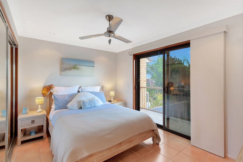 Photo - 3/25 Sunbird Street, Burleigh Waters QLD 4220 - Image 7