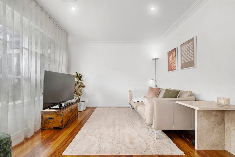 Photo - 3/25 Ti-Tree Grove East , Parkdale VIC 3195 - Image 3