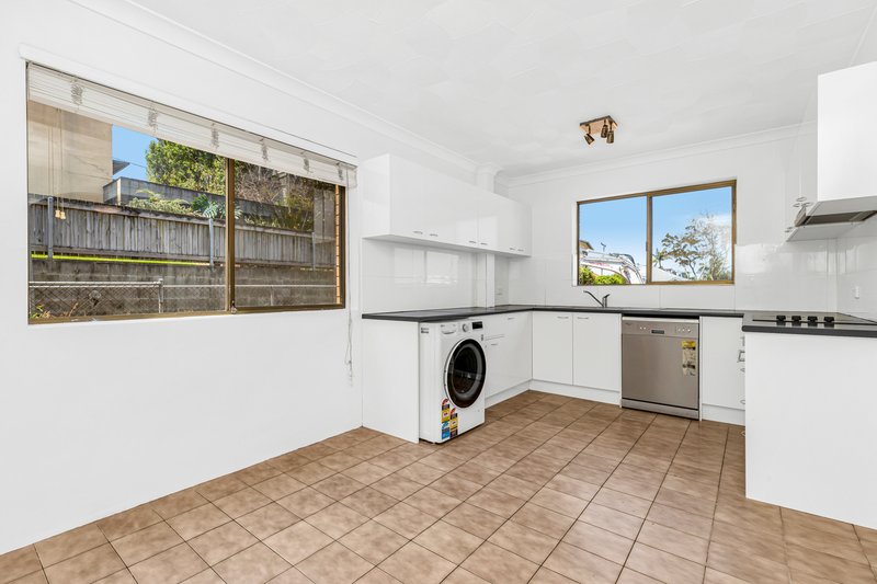 Photo - 3/25 Westacott Street, Nundah QLD 4012 - Image 4