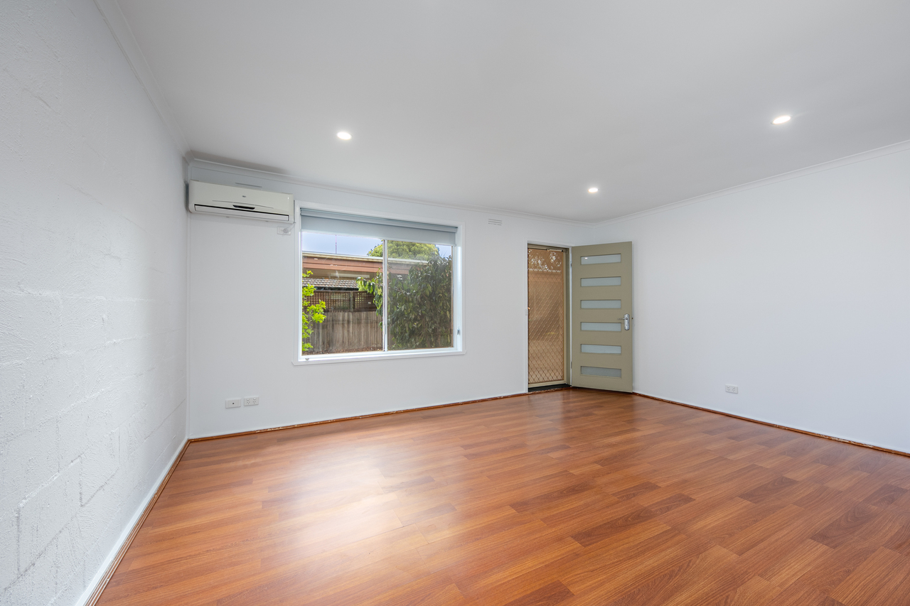 2-bedroom unit at 3/25 Worcester Road, Gisborne, VIC 3437, Macedon Ranges, Victoria