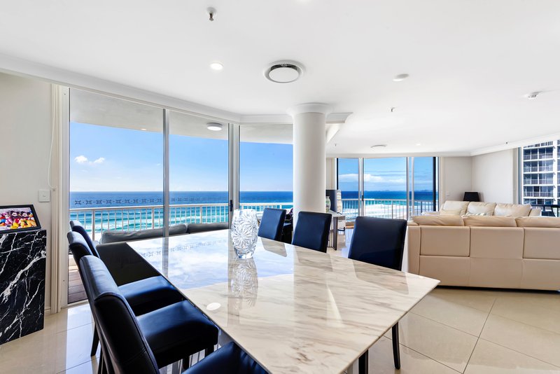 Photo - 325/2 View Avenue, Surfers Paradise QLD 4217 - Image 6