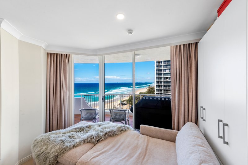 Photo - 325/2 View Avenue, Surfers Paradise QLD 4217 - Image 16