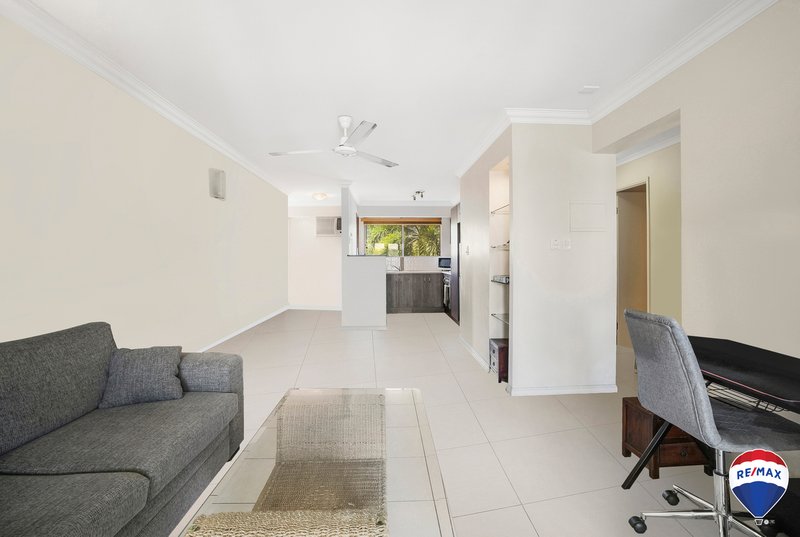 Photo - 325/29-33 Springfield Crescent, Manoora QLD 4870 - Image 2