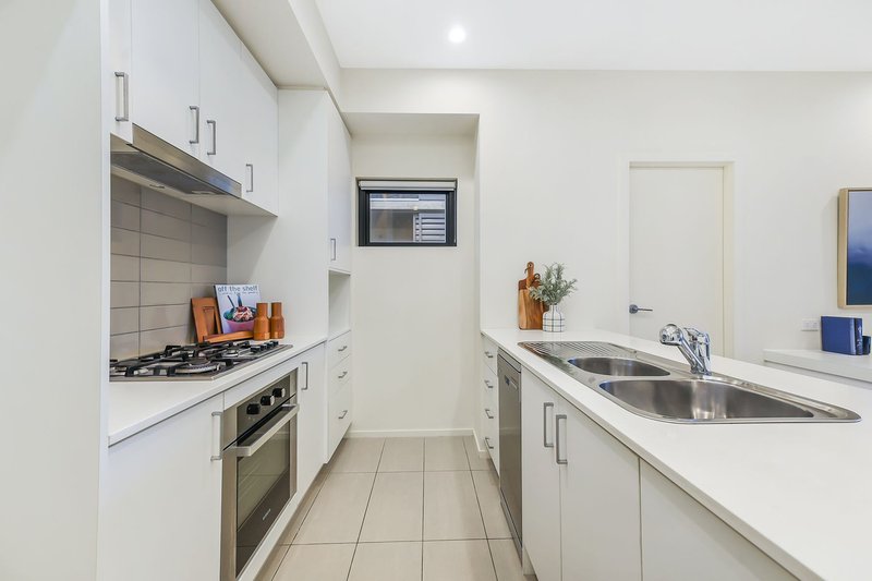 Photo - 325/80 Cheltenham Road, Dandenong VIC 3175 - Image 4