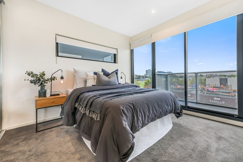 Photo - 325/80 Cheltenham Road, Dandenong VIC 3175 - Image 5