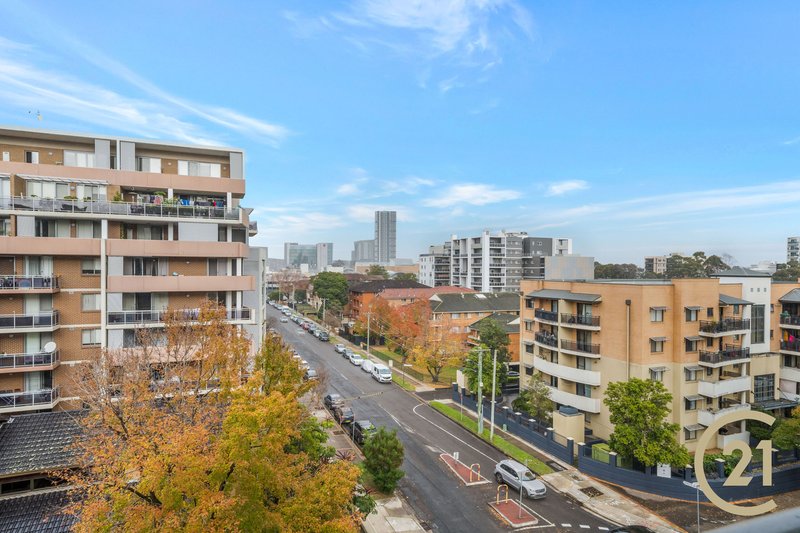 Photo - 32/6-8 George Street, Warwick Farm NSW 2170 - Image 8