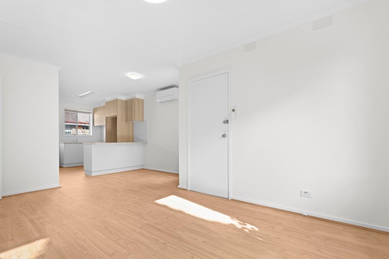Photo - 3/26 Allan Street, Noble Park VIC 3174 - Image 2