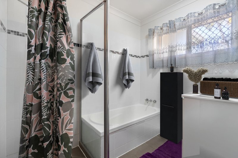 Photo - 3/26 Ewing Road, Logan Central QLD 4114 - Image 5