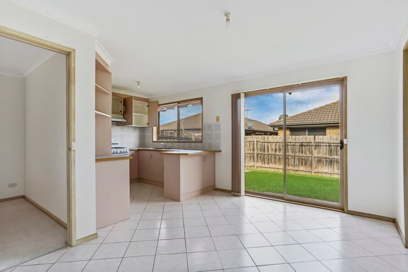 Photo - 3/26 Larbert Road, Noble Park VIC 3174 - Image 3