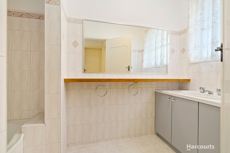 Photo - 326 Manningham Road, Doncaster VIC 3108 - Image 7