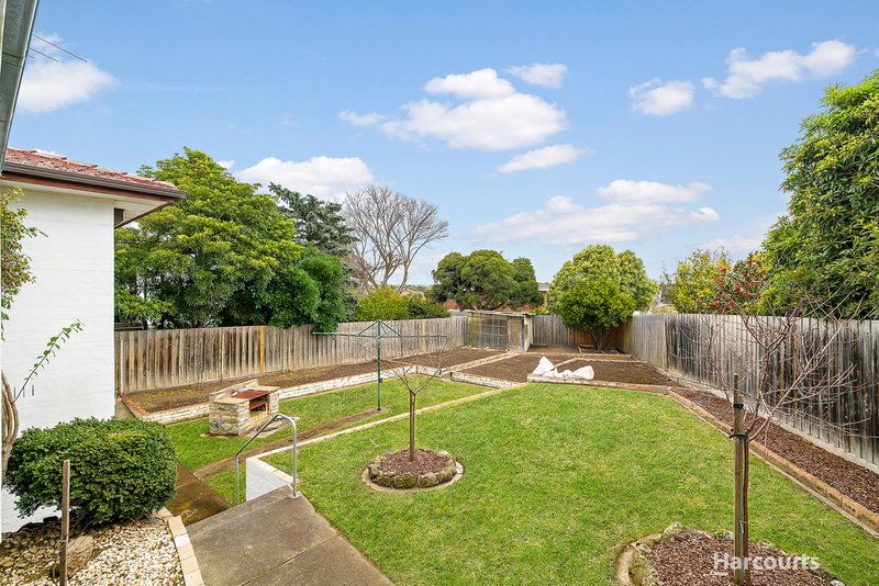 Photo - 326 Manningham Road, Doncaster VIC 3108 - Image 10