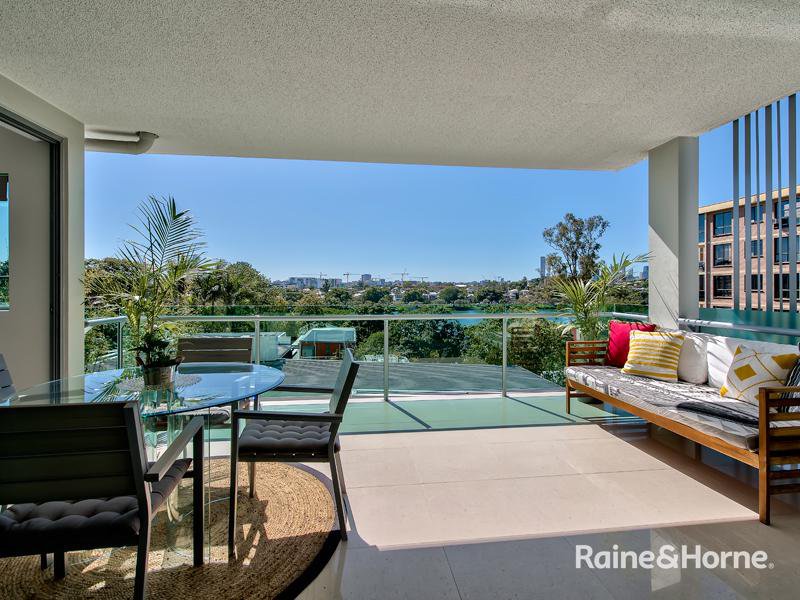Photo - 3/26 Ryans Road, St Lucia QLD 4067 - Image 12