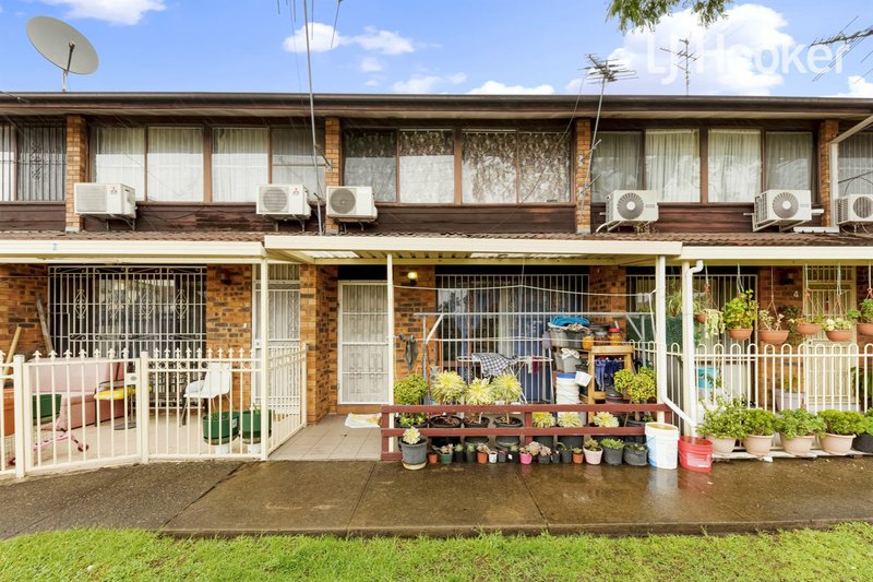 Photo - 3/26 St Johns Road, Cabramatta NSW 2166 - Image 2