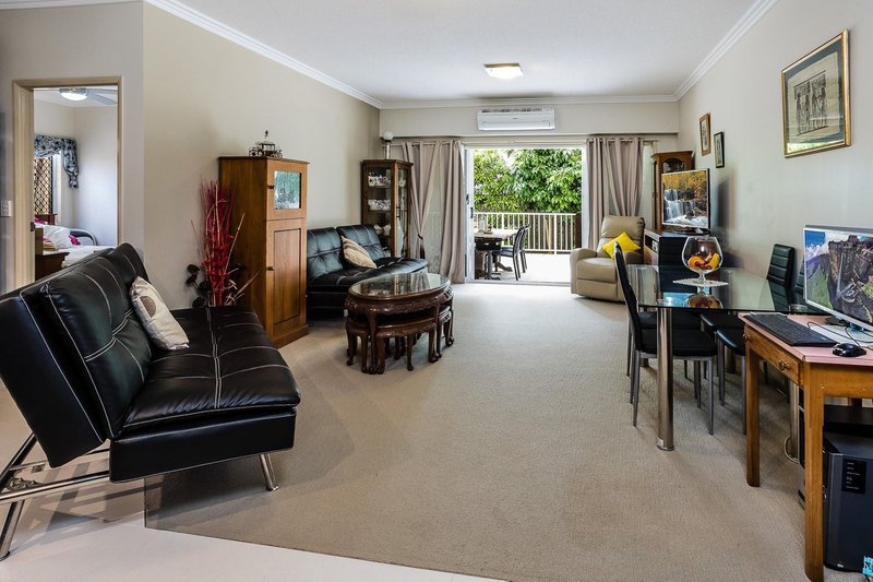 Photo - 3/26 Sydney Street, Redcliffe QLD 4020 - Image 3