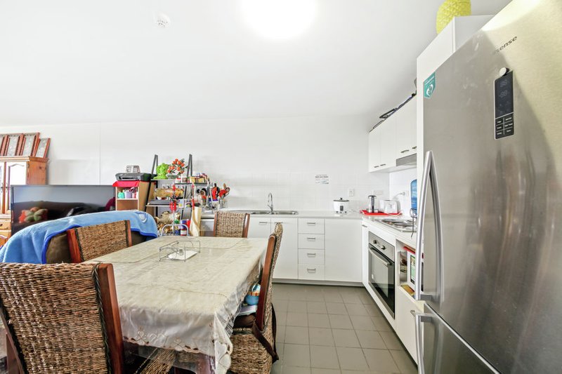 Photo - 32/60-66 Elliott Street, Caboolture QLD 4510 - Image 4