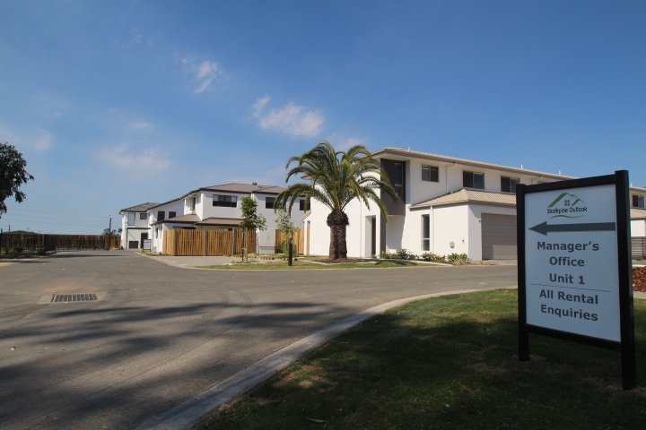 Photo - 32/60 Grahams Road, Strathpine QLD 4500 - Image 2