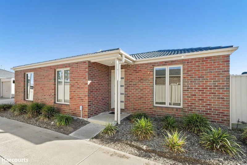 Photo - 3/261 Albert Street, Sebastopol VIC 3356 - Image 1