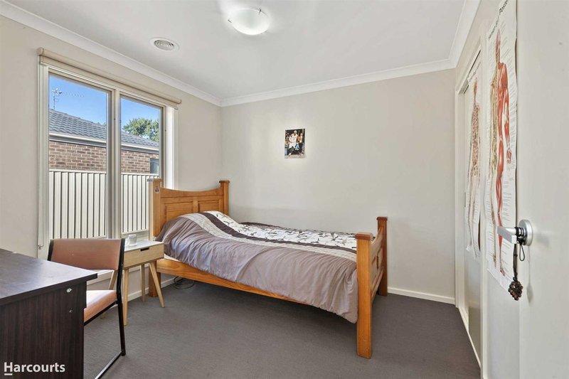 Photo - 3/261 Albert Street, Sebastopol VIC 3356 - Image 10