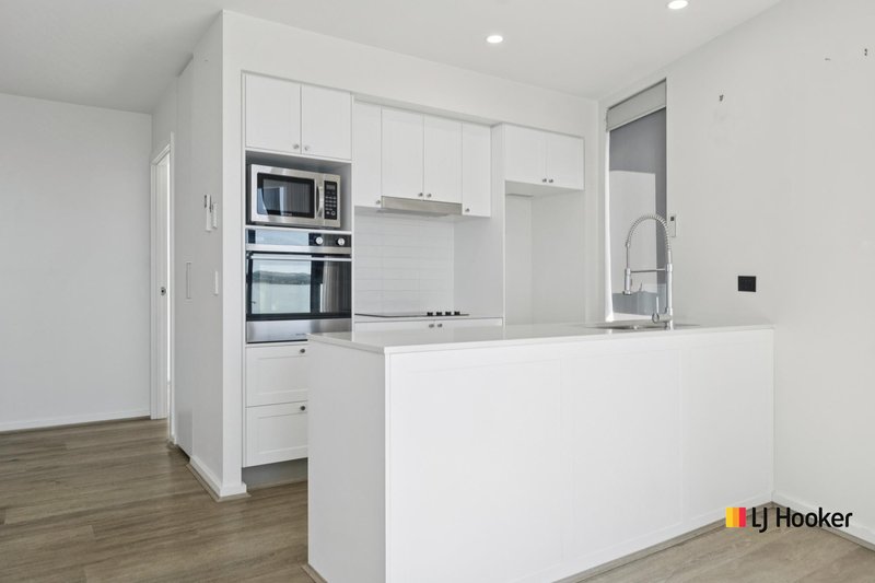 Photo - 326/1 Anthony Rolfe Avenue, Gungahlin ACT 2912 - Image 5