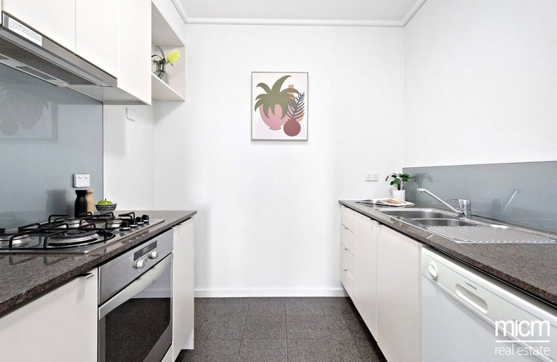 Photo - 326/173 City Road, Southbank VIC 3006 - Image 7