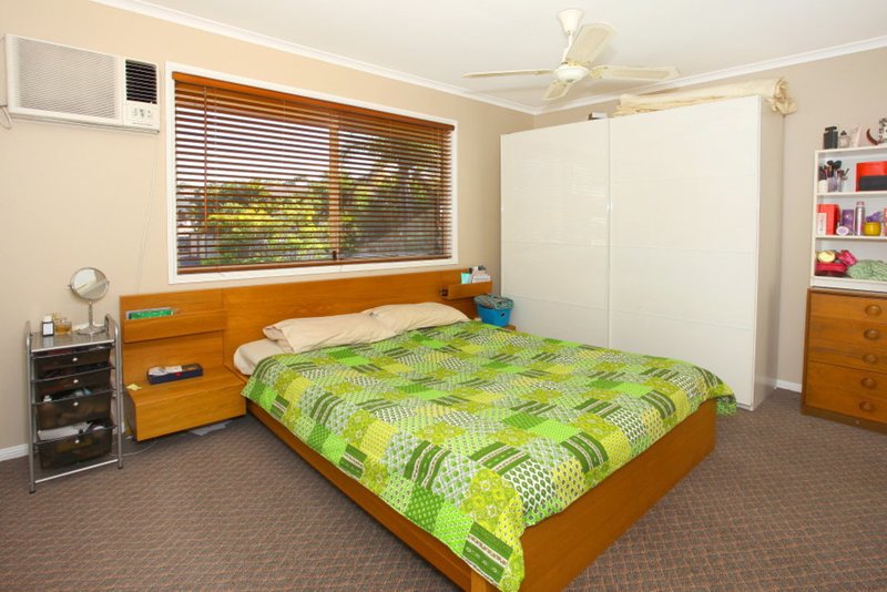 Photo - 32/63 Olsen Avenue, Labrador QLD 4215 - Image 7