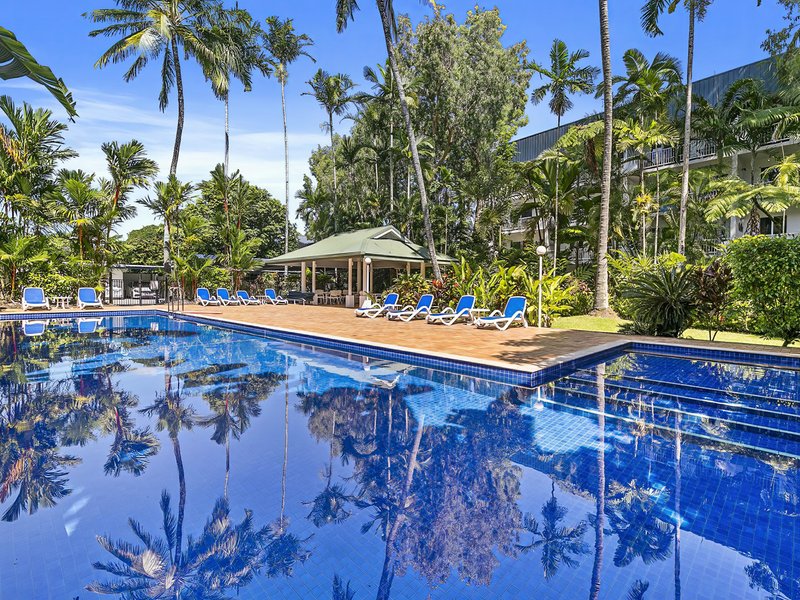 Photo - 32/69-73 Arlington Esplanade, Clifton Beach QLD 4879 - Image 1