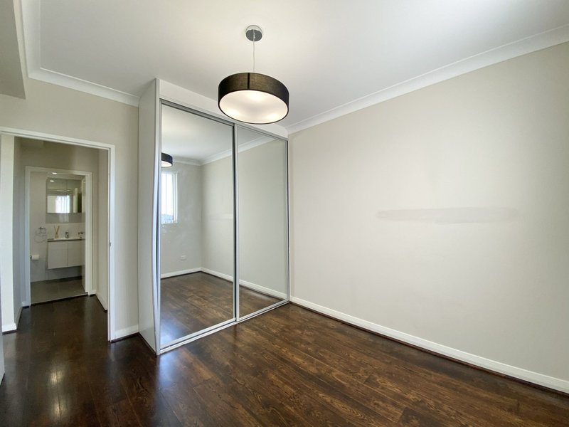 Photo - 3/27-29 Burwood Road, Burwood NSW 2134 - Image 6