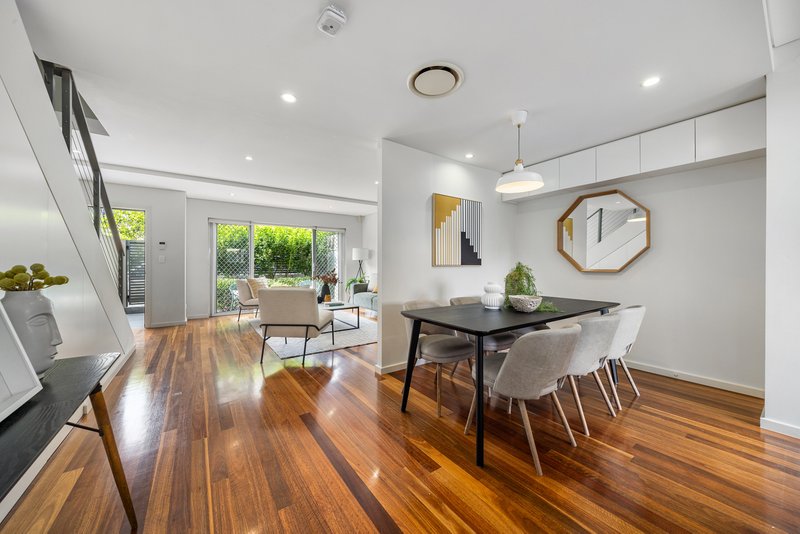 Photo - 3/27-31 St Peters Street, St Peters NSW 2044 - Image 3