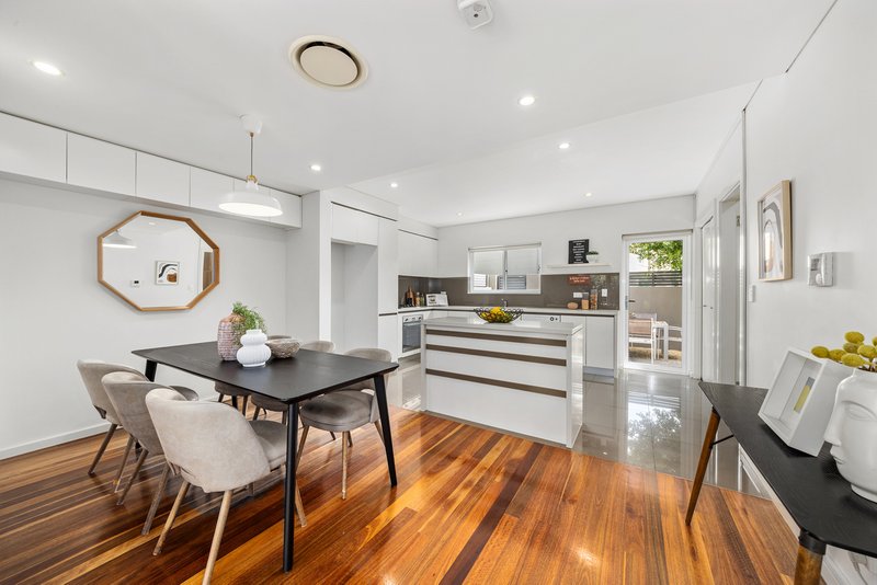 Photo - 3/27-31 St Peters Street, St Peters NSW 2044 - Image 4