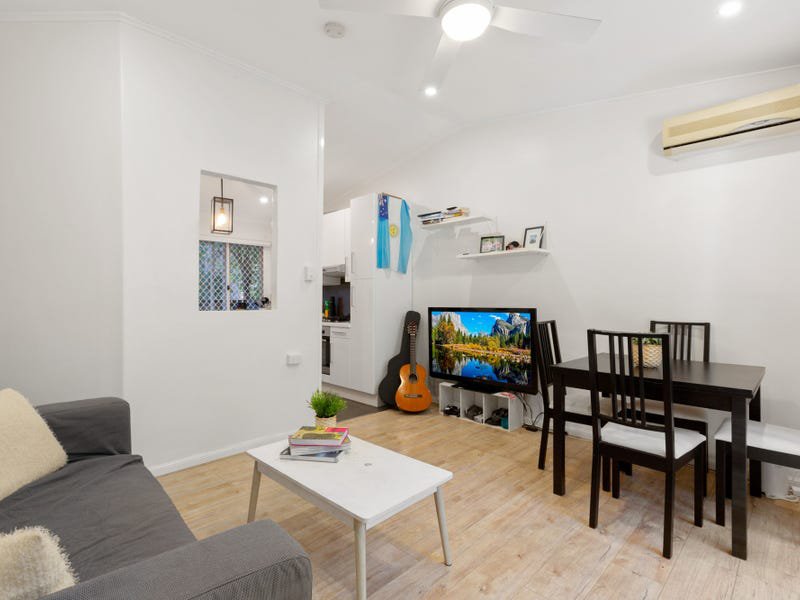 Photo - 3/27 Bayliss Street, Toowong QLD 4066 - Image 3