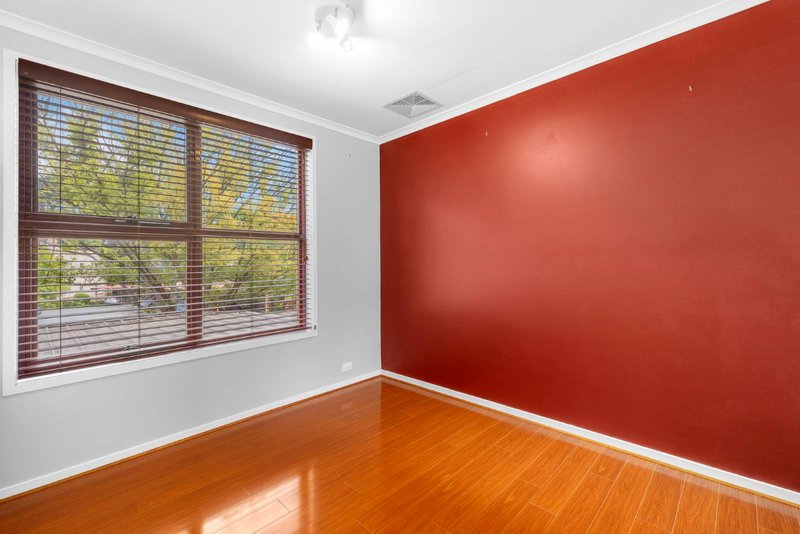 Photo - 3/27 Cavanough Street, Phillip ACT 2606 - Image 11