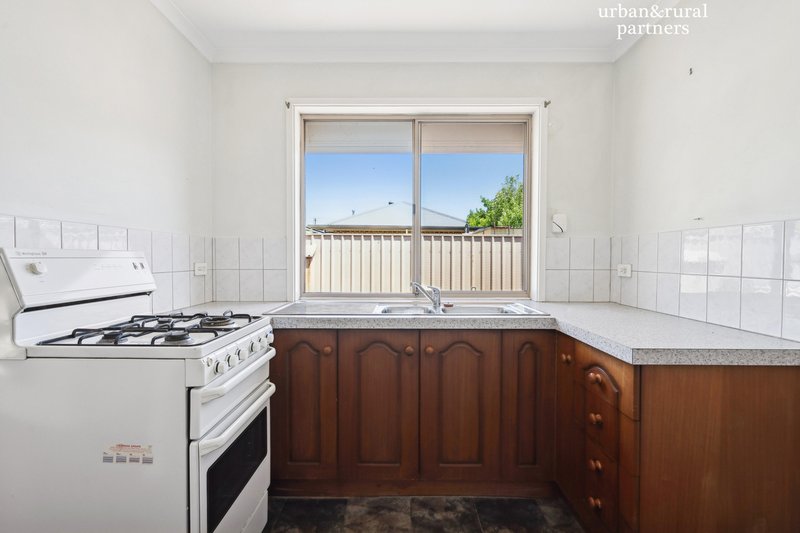 Photo - 3/27 Cungena Avenue, Park Holme SA 5043 - Image 3