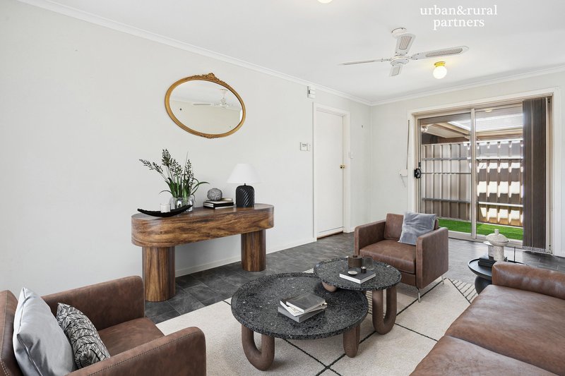 Photo - 3/27 Cungena Avenue, Park Holme SA 5043 - Image 7