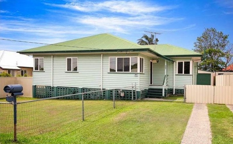 327 Hamilton Road, Chermside QLD 4032