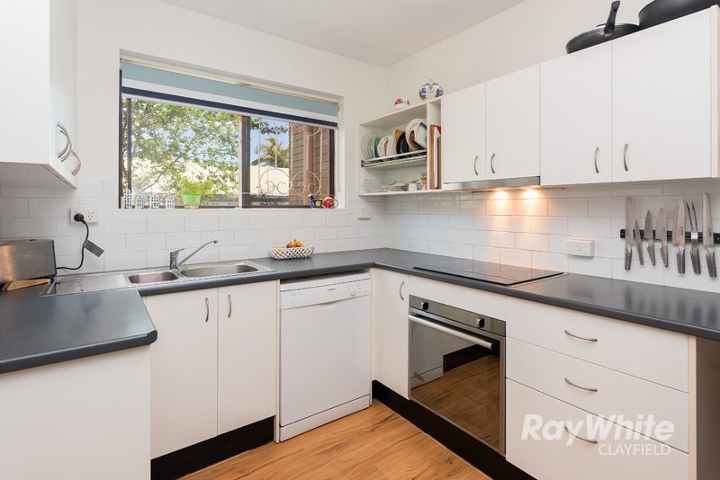 Photo - 3/27 Norman Parade, Clayfield QLD 4011 - Image 4