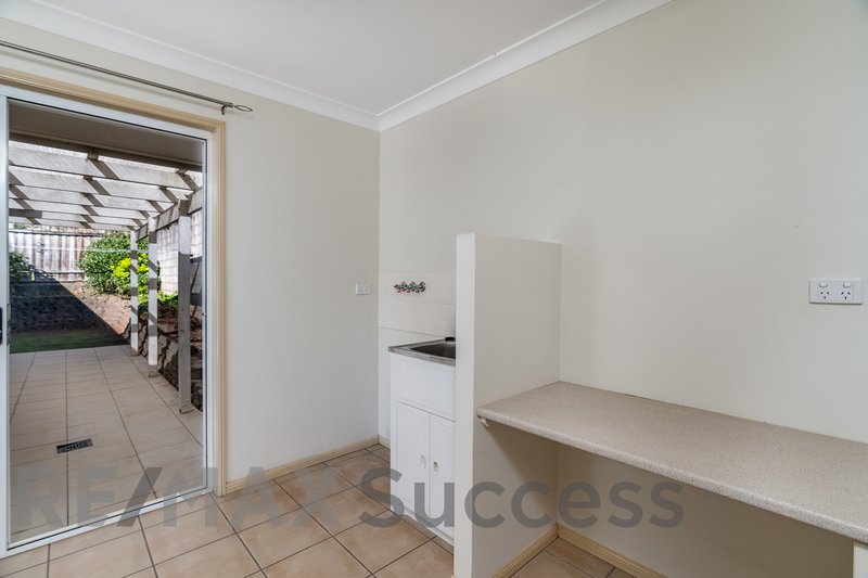 Photo - 3/27 Norman Street, South Toowoomba QLD 4350 - Image 7