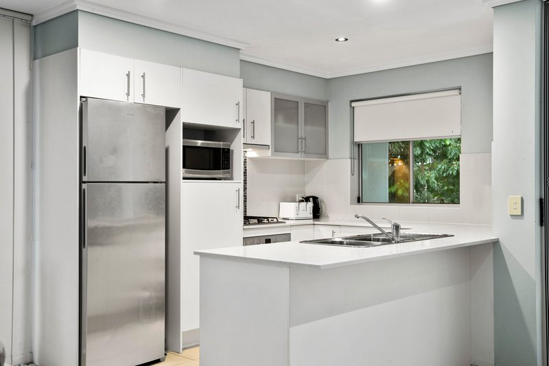 Photo - 3/27 School Street, Kelvin Grove QLD 4059 - Image 4