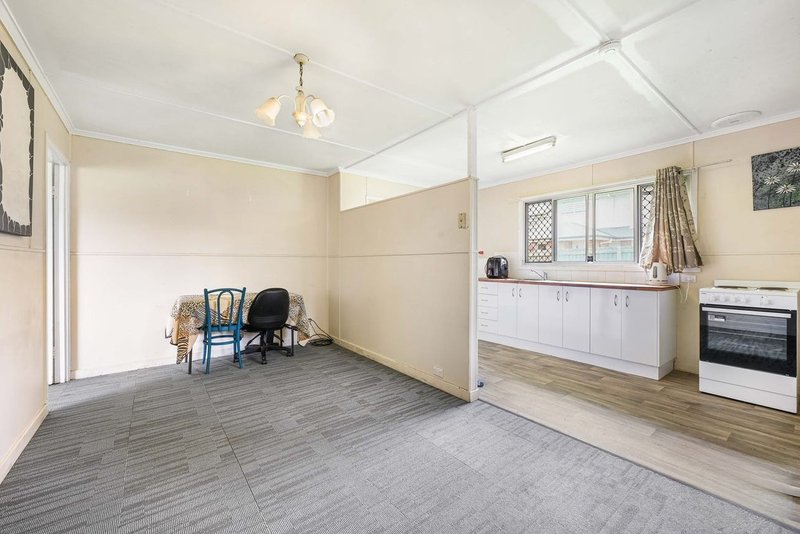 Photo - 3/272 Bridge Street, Newtown QLD 4350 - Image 4