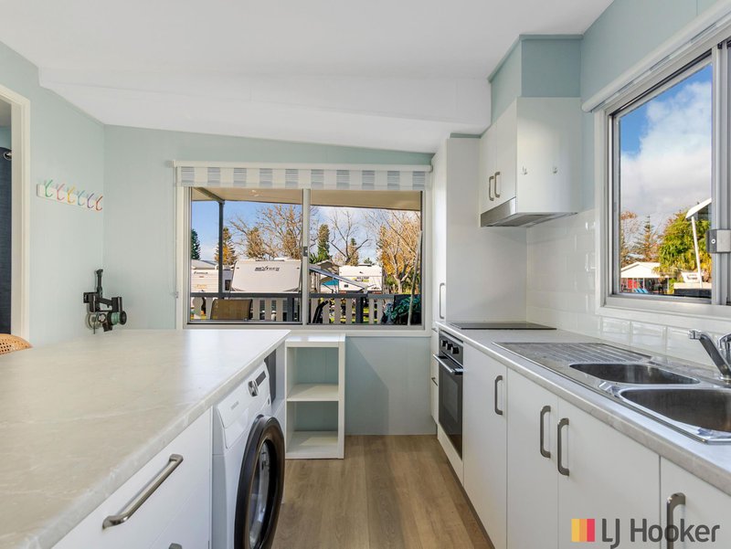 Photo - 327/51 Beach Road, Batehaven NSW 2536 - Image 8