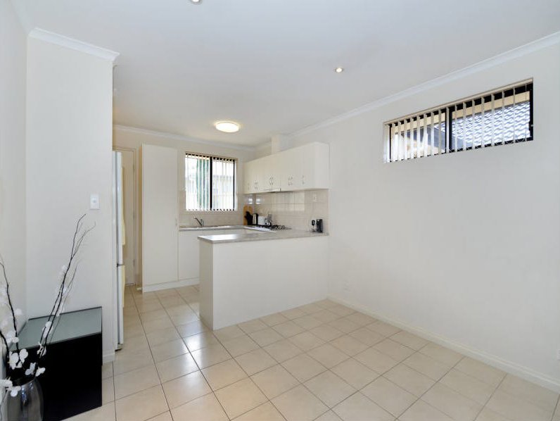 Photo - 3/276-278 Diagonal Road, Oaklands Park SA 5046 - Image 5