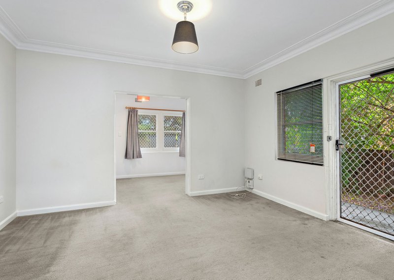 Photo - 3/276 Victoria Street, Taree NSW 2430 - Image 3