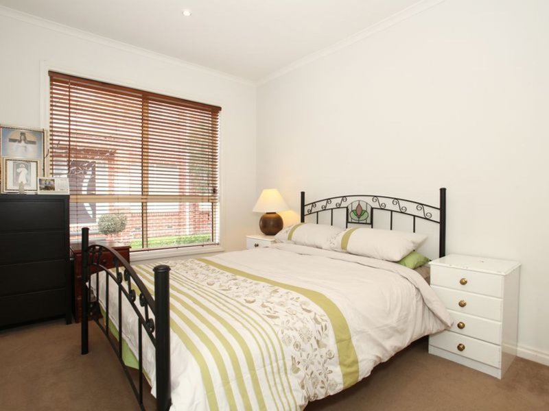 Photo - 3/277-279 Colchester Road, Kilsyth VIC 3137 - Image 7