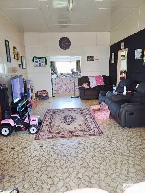 Photo - 328 Albert Street, Maryborough QLD 4650 - Image 5