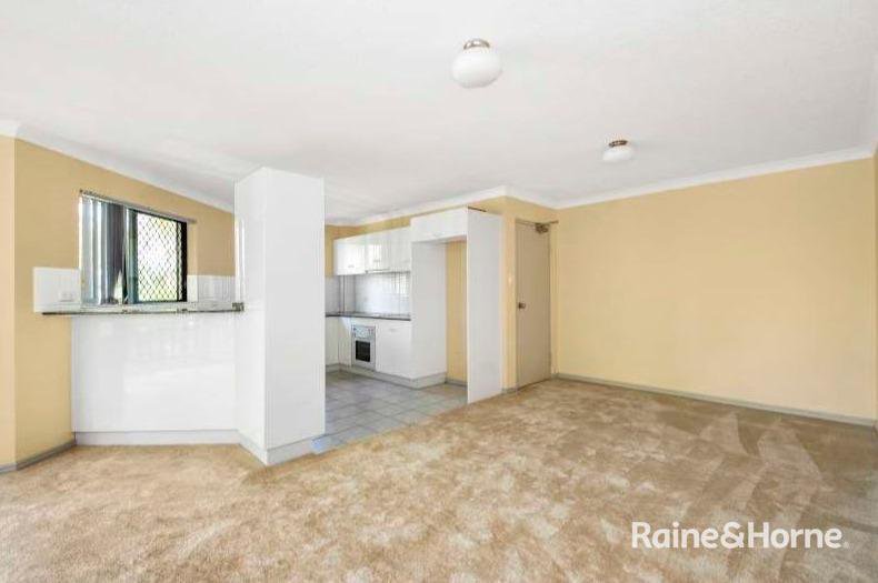 Photo - 3/28 Cadell Street, Toowong QLD 4066 - Image 4