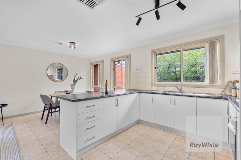 Photo - 3/28 Cash Street, Kingsbury VIC 3083 - Image 5