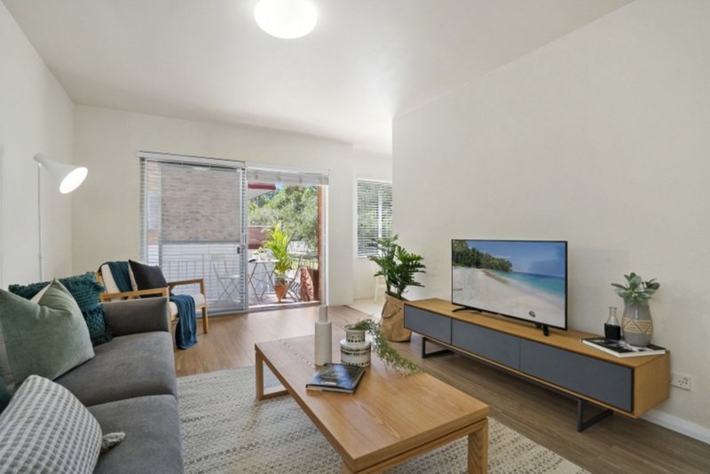 Photo - 3/28 Gladstone Street, Newport NSW 2106 - Image 1