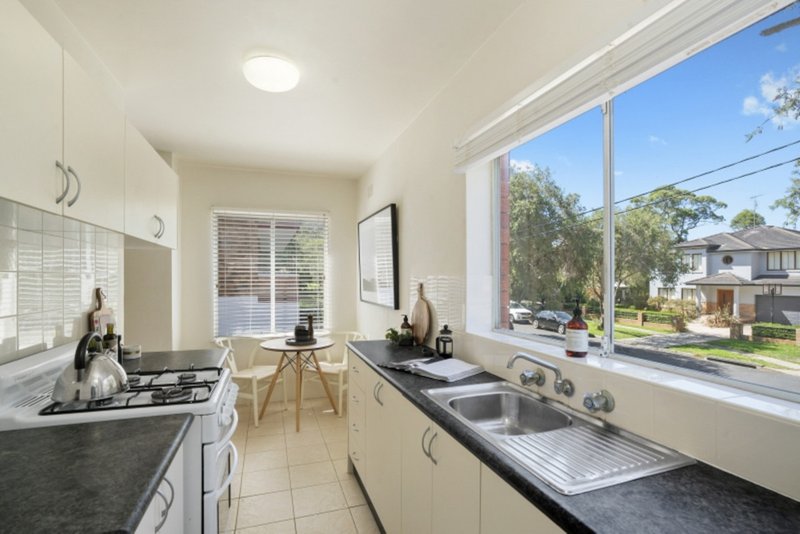 Photo - 3/28 Gladstone Street, Newport NSW 2106 - Image 2